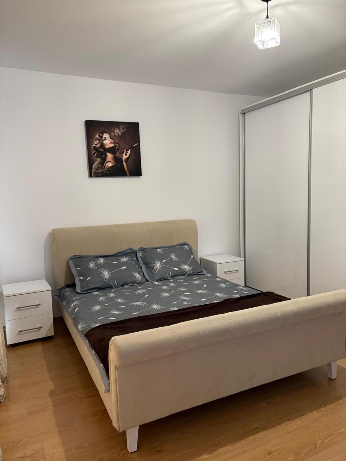 Apartament Cusai Braşov Esterno foto